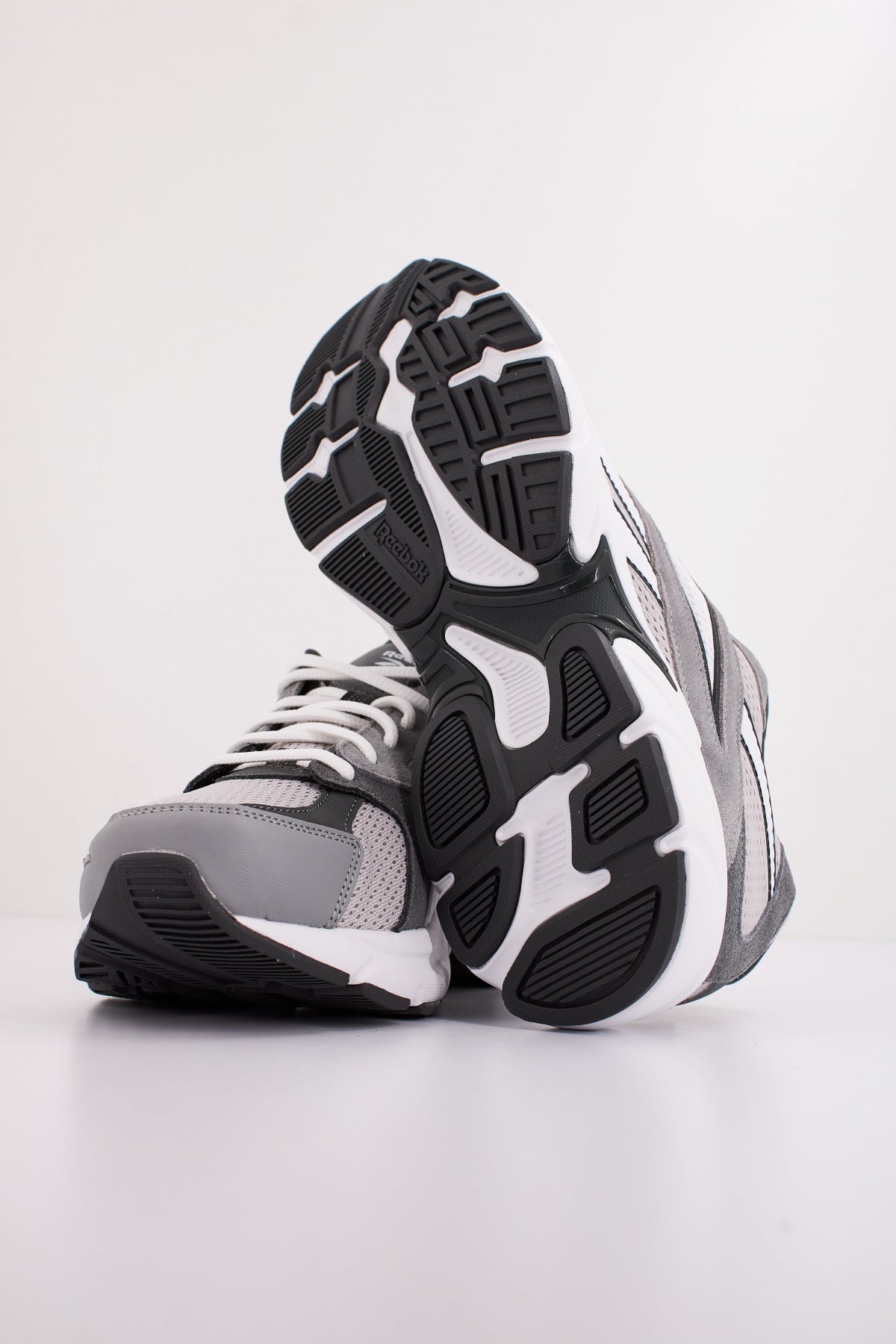 REEBOK ROAD PRIME en color GRIS  (5)