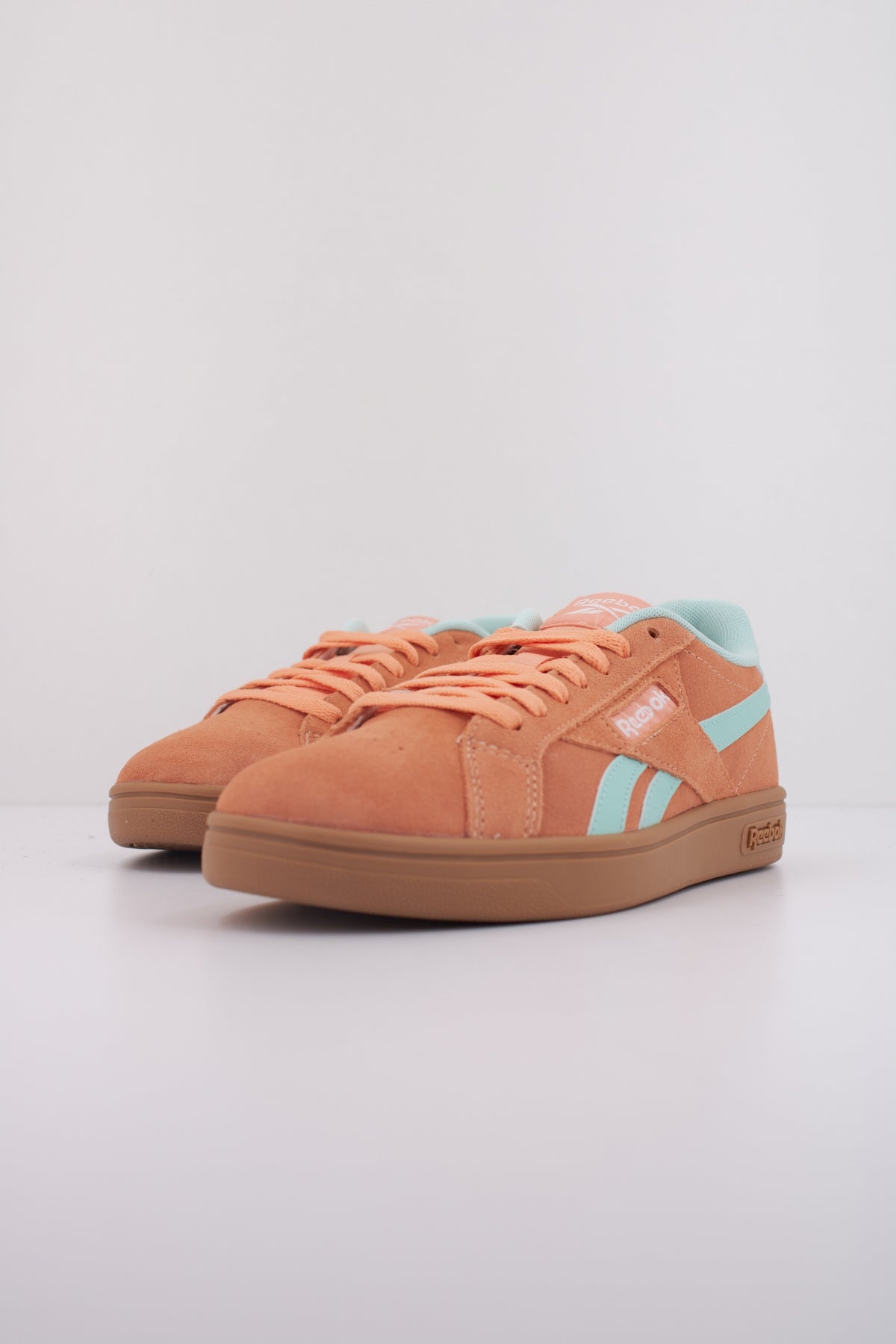 REEBOK COURT RETRO en color NARANJA  (2)