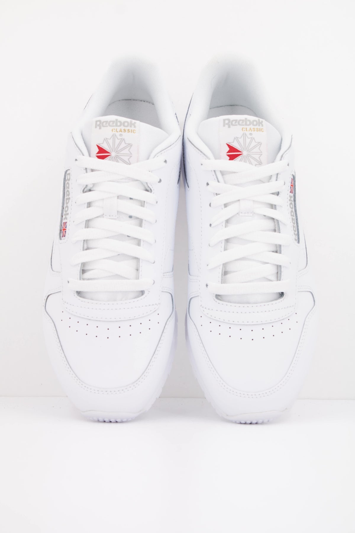 REEBOK CLASSIC LEATHER en color BLANCO  (3)