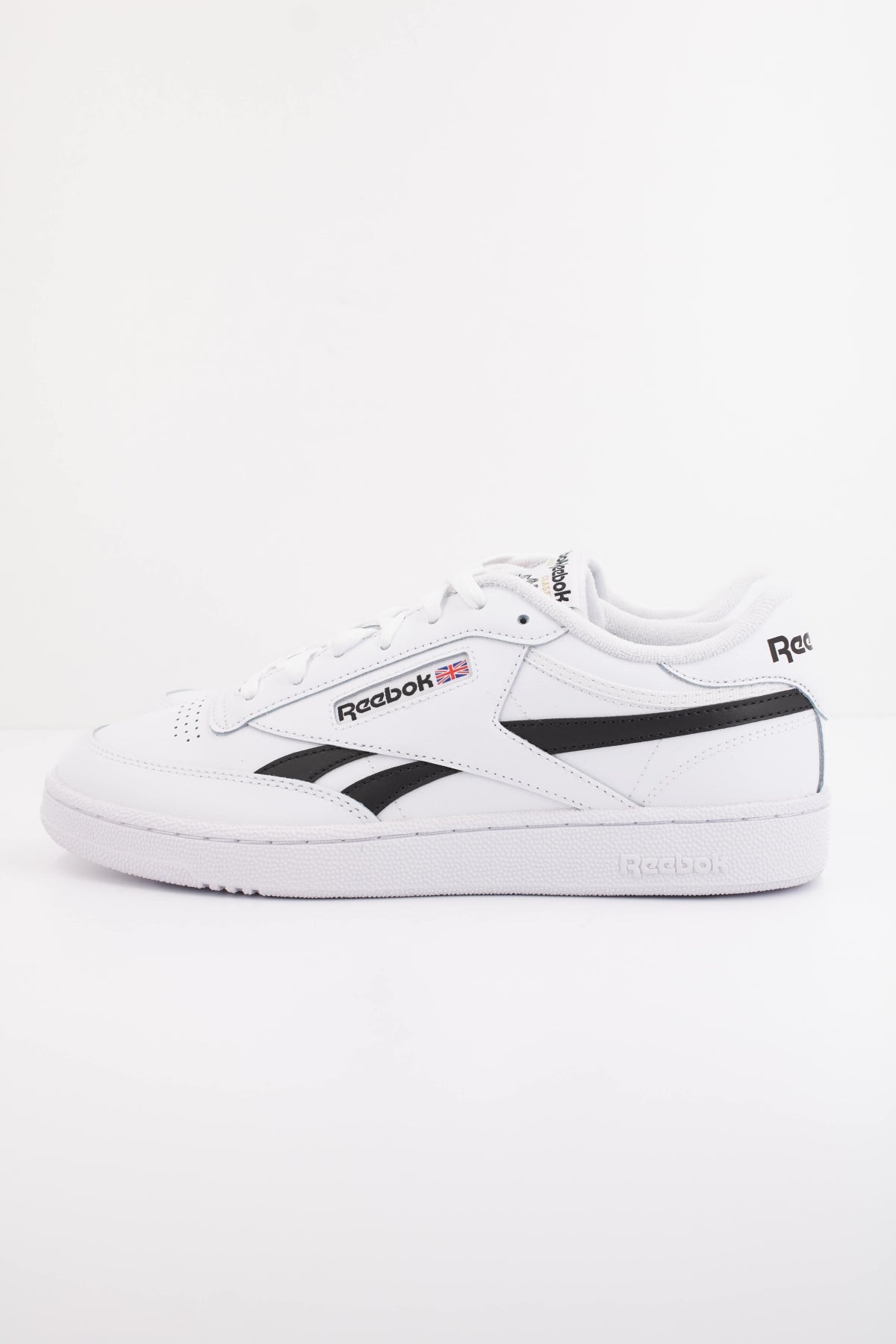 REEBOK CLUB C REVENGE en color BLANCO  (1)