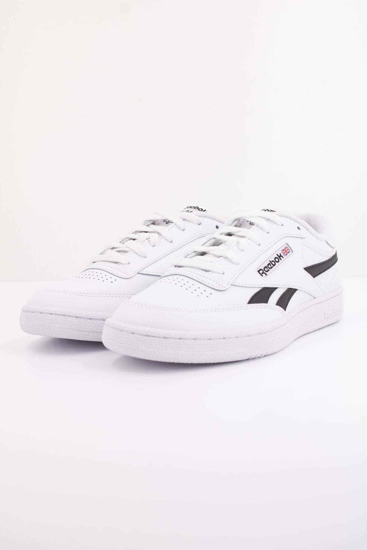 REEBOK CLUB C REVENGE en color BLANCO  (2)