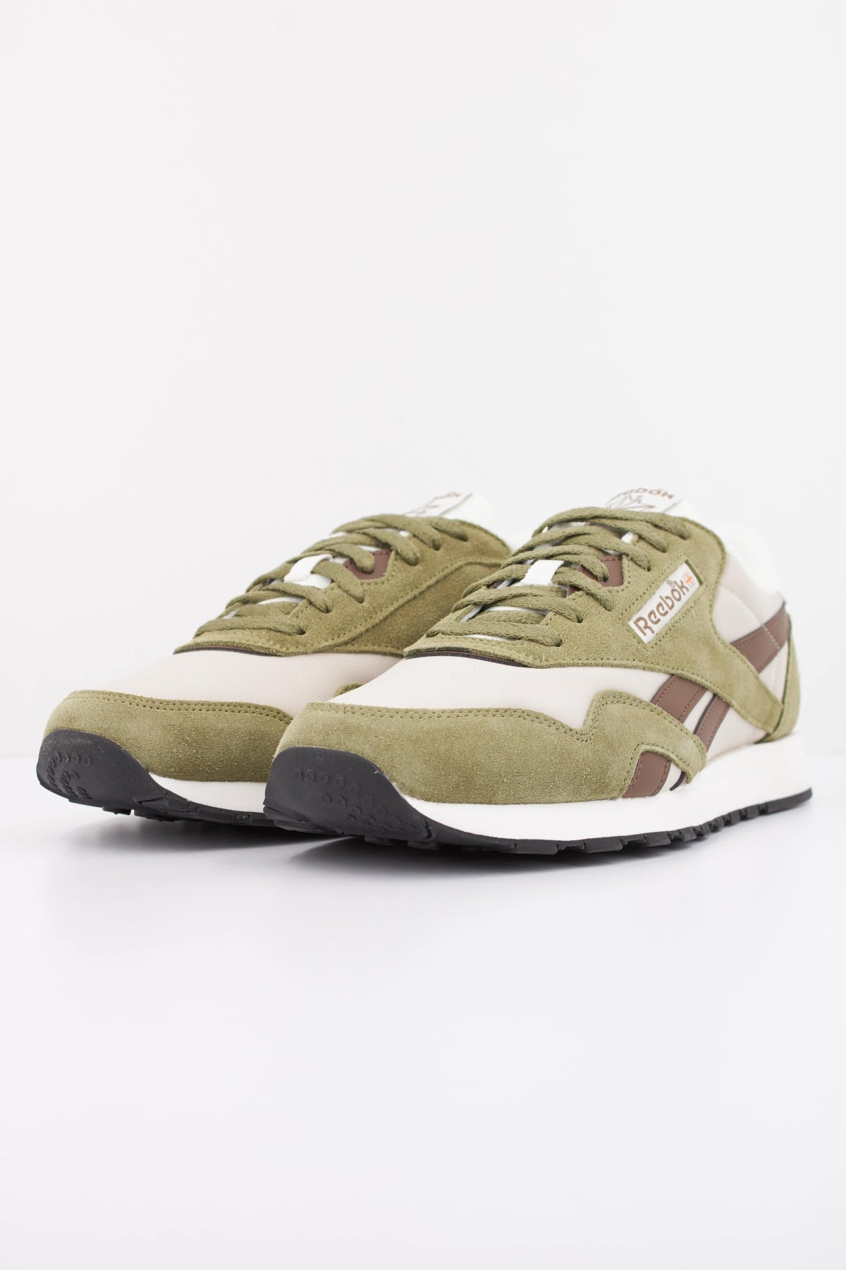 REEBOK R en color VERDE  (2)