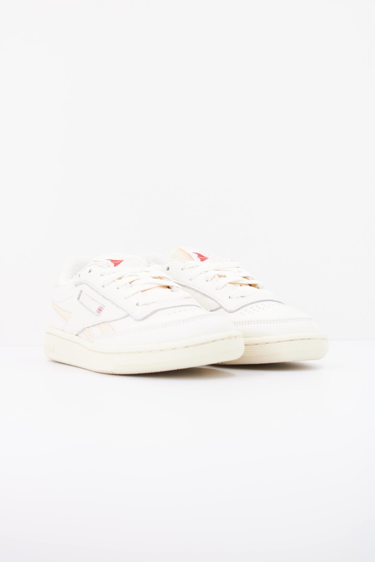 REEBOK R  en color BLANCO  (2)