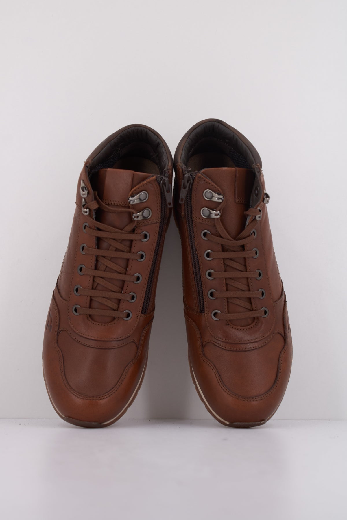 KANGAROOS K en color MARRON  (3)