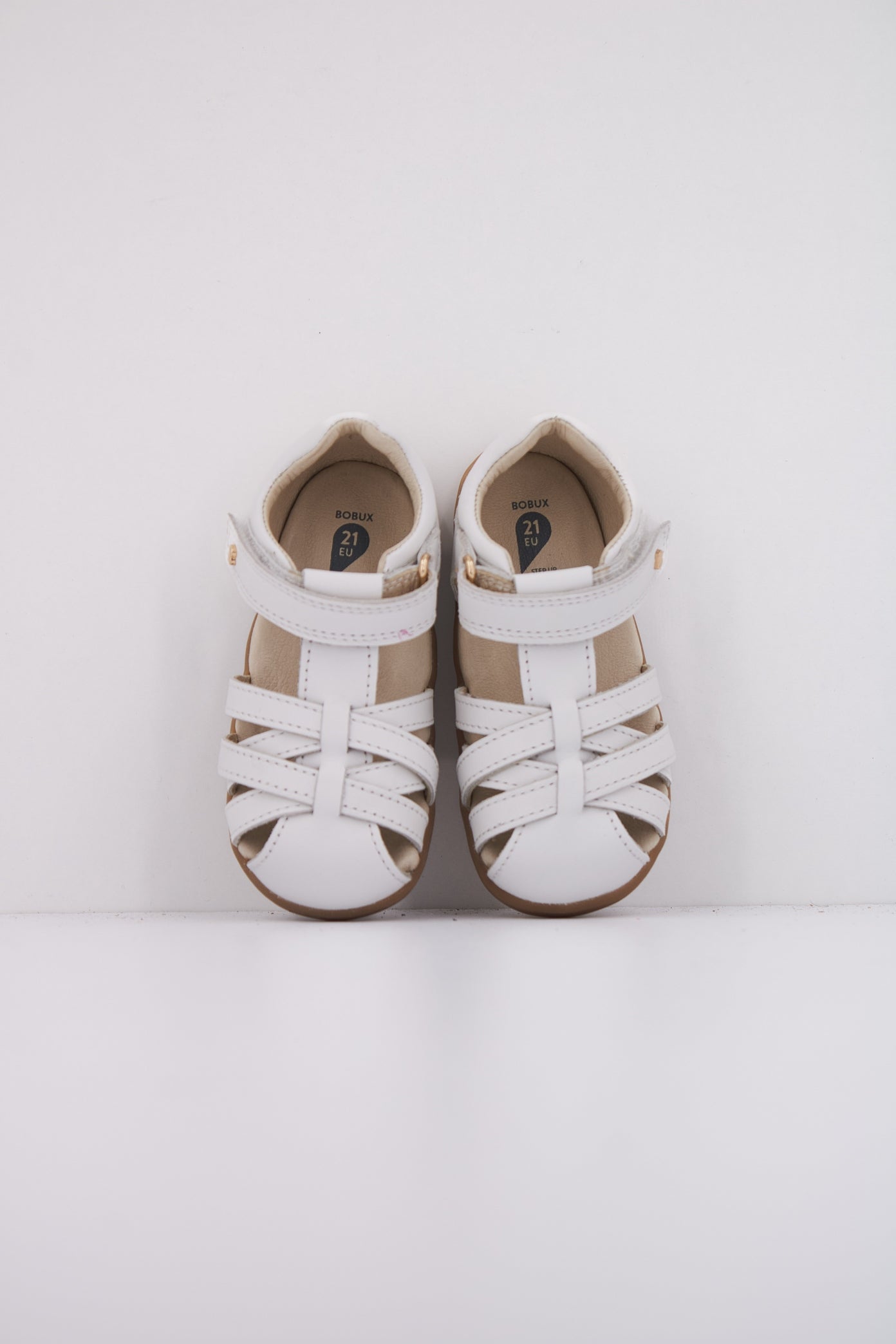 BOBUX CROSS JUMP en color BLANCO  (3)