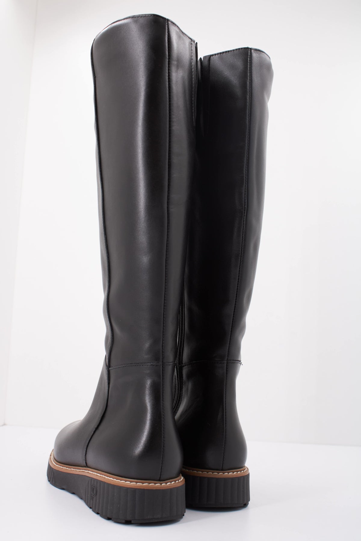 PITILLOS P BOTA ALTA NAPA en color NEGRO  (4)