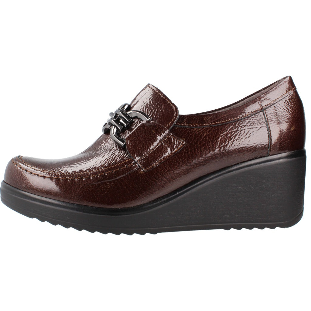 PITILLOS P ABOTINADO CHAROL en color MARRON  (2)