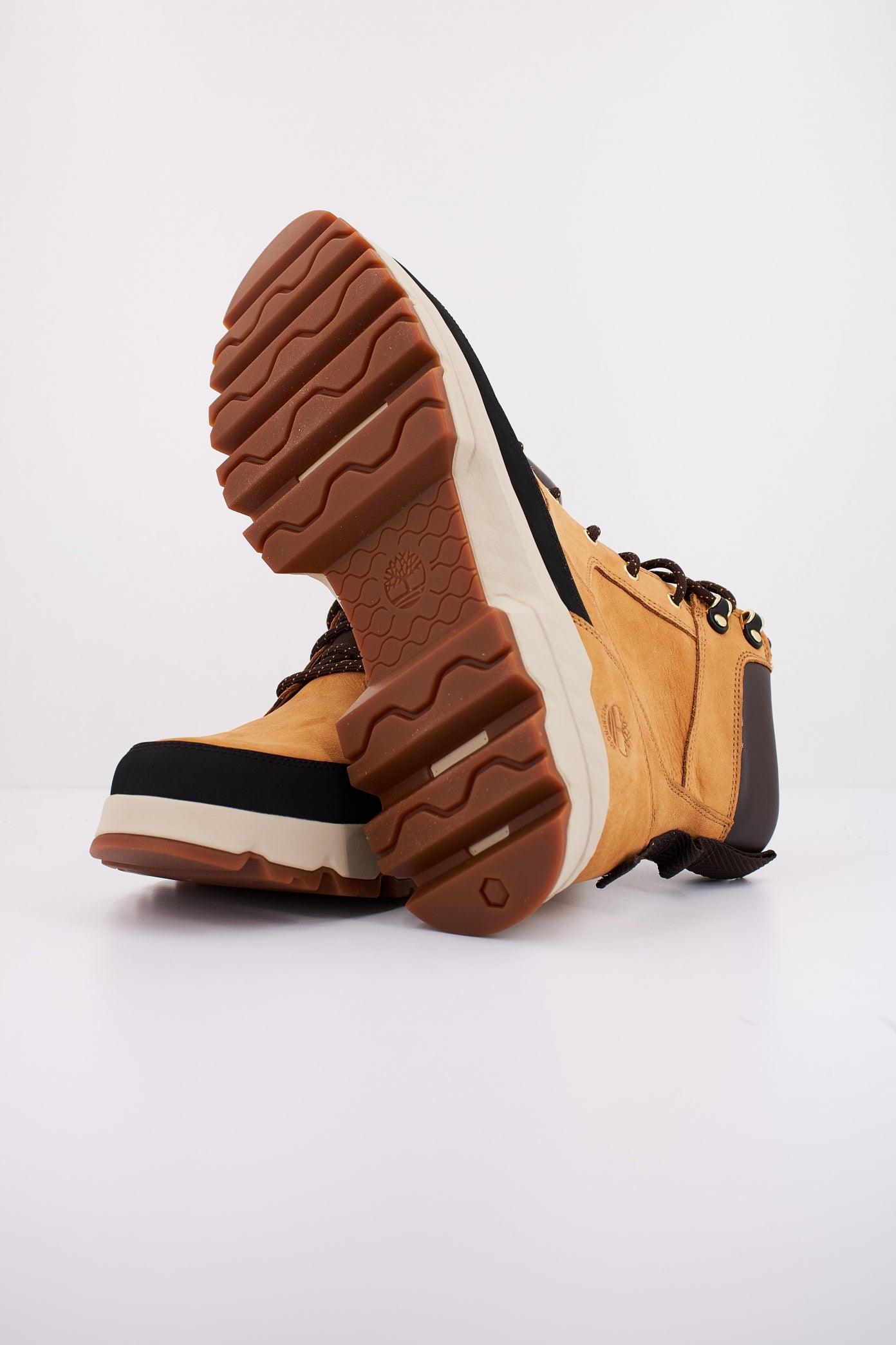 TIMBERLAND TBL ORIGINALS ULTRA MI en color MARRON CLARO  (5)