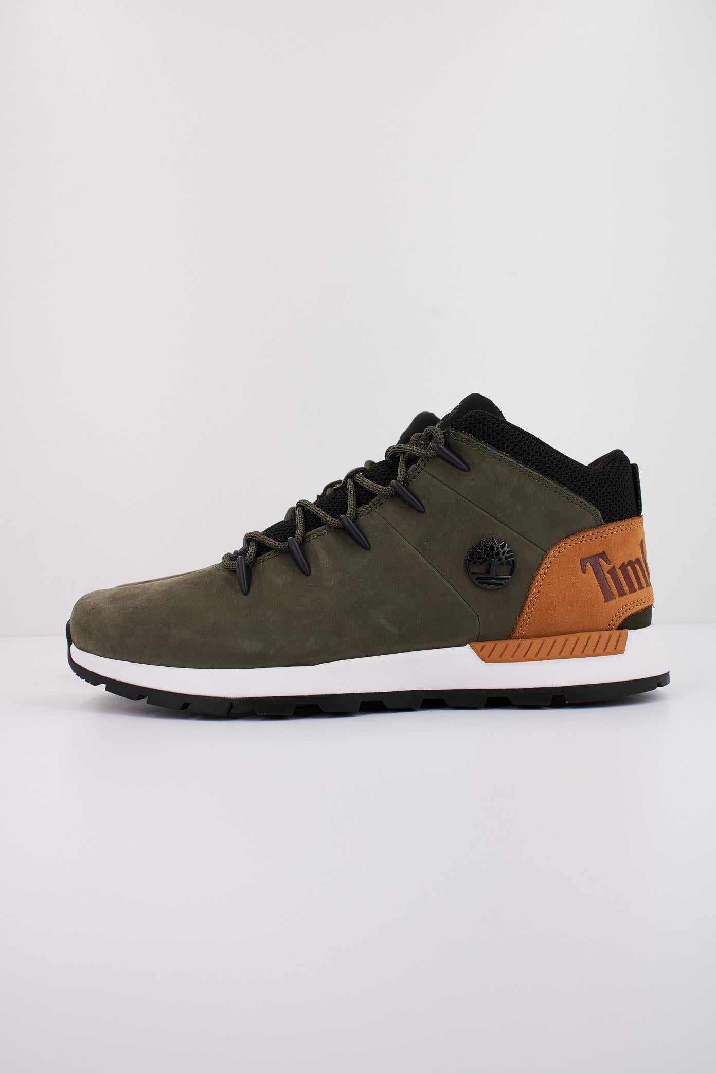TIMBERLAND SPRINT TREKKER MID LAC en color VERDE  (1)