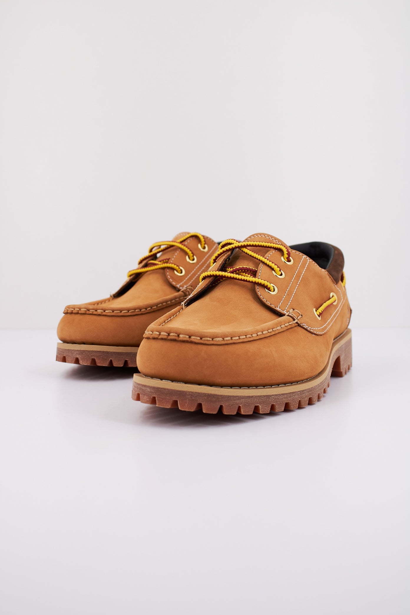 TIMBERLAND AUTHENTIC BOAT en color MARRON CLARO  (2)