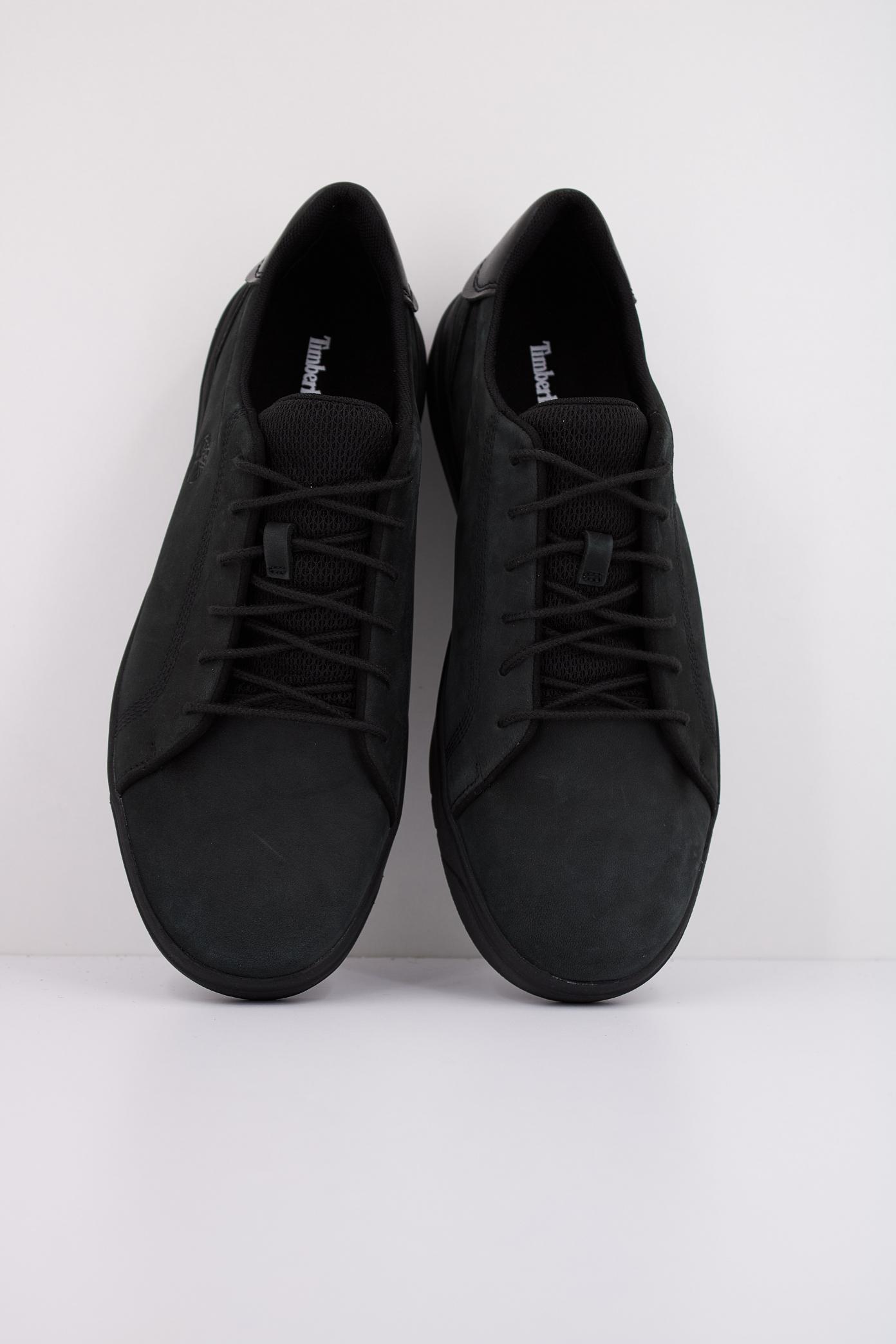 TIMBERLAND SENECA BAY LOW LACE UP en color NEGRO  (3)