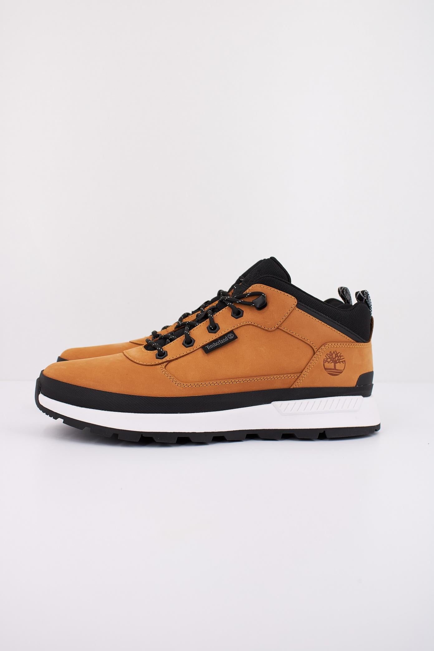 TIMBERLAND FIELD TREKKER LOW LACE en color MARRON CLARO  (1)