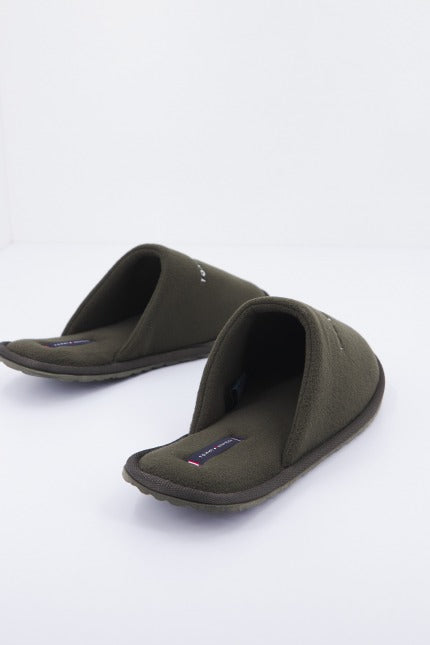 TOMMY HILFIGER TH EMBROIDERY HOMESLIPPE en color VERDE  (3)
