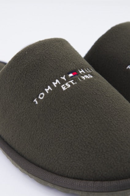 TOMMY HILFIGER TH EMBROIDERY HOMESLIPPE en color VERDE  (4)
