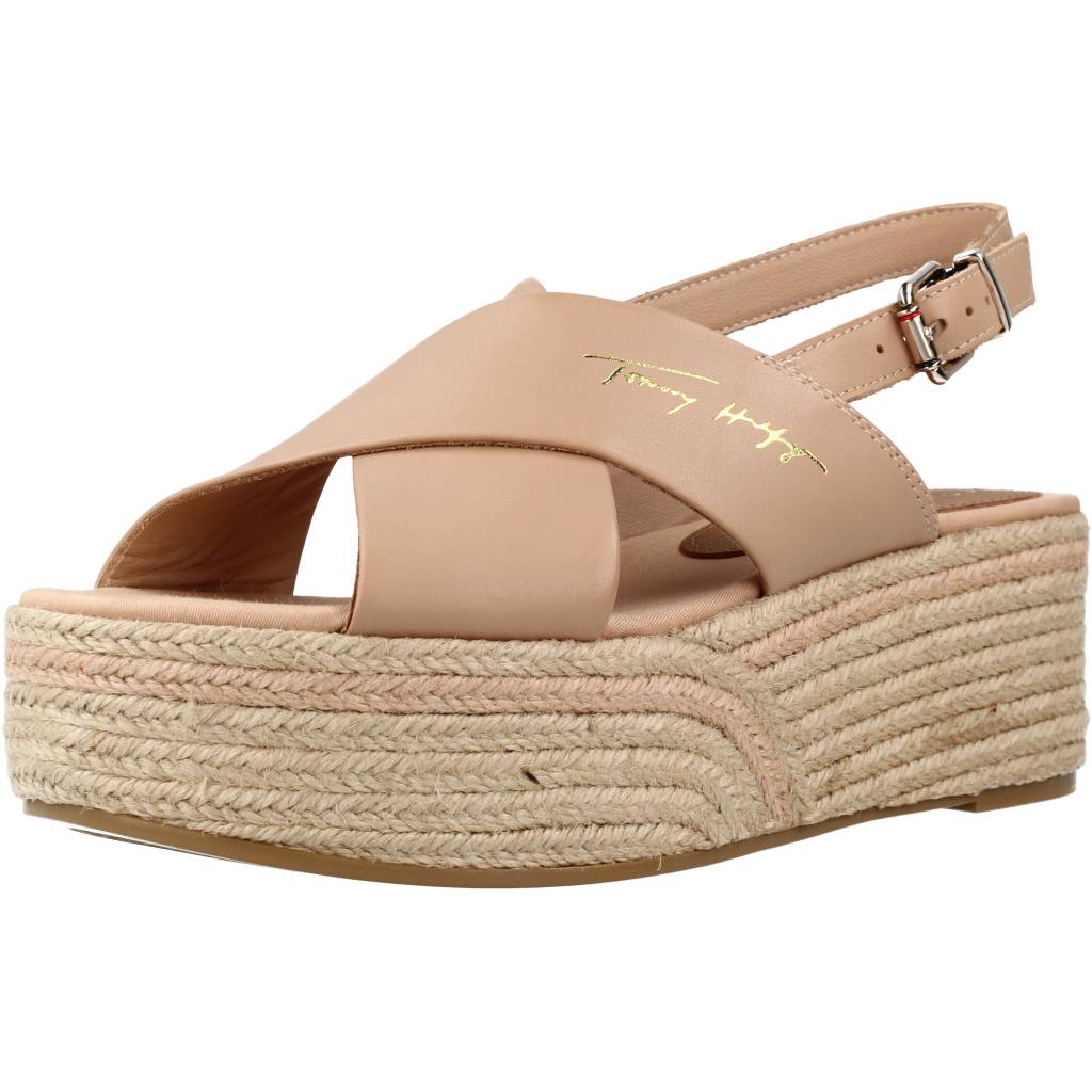 TOMMY HILFIGER ELEVATED TH LEATHER FLAT en color NUDE  (1)
