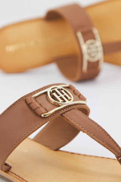 TOMMY HILFIGER FWFW  en color MARRON  (4)