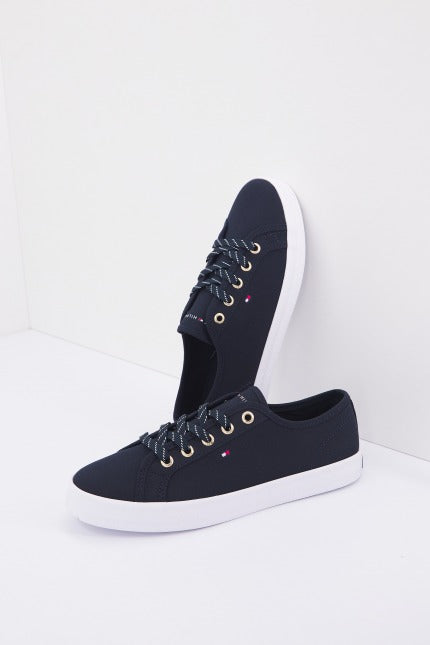 TOMMY HILFIGER  ESSENTIAL  en color AZUL  (1)