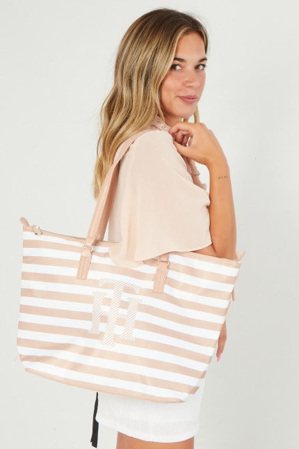 TOMMY HILFIGER POPPY TOTE en color MARRON CLARO  (1)