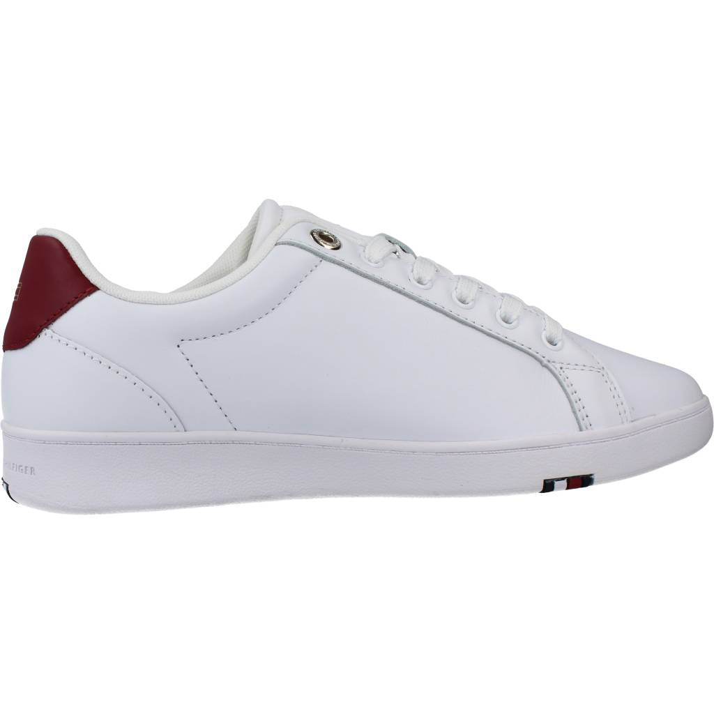 TOMMY HILFIGER  SIGNATURE WEBBING COURT en color BLANCO  (4)