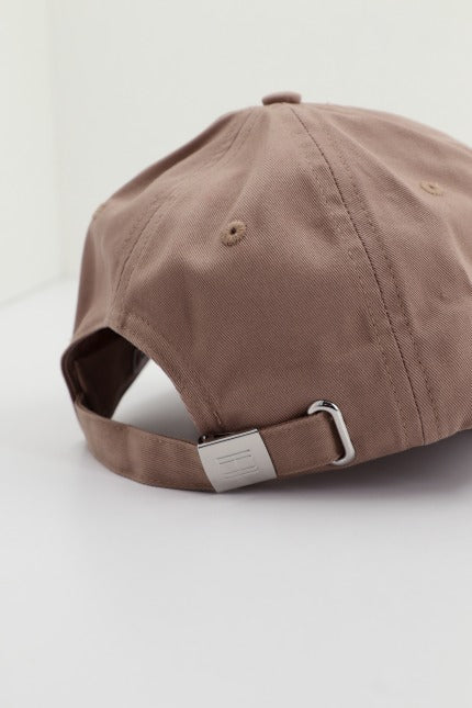 TOMMY HILFIGER ESSENTIAL FLAG  en color MARRON  (4)