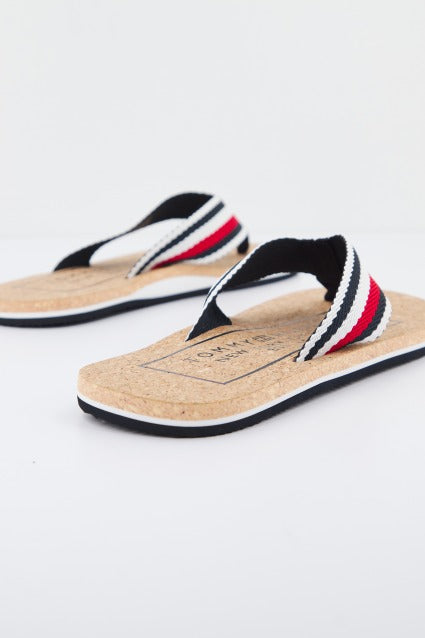 TOMMY HILFIGER CORK BEACH SANDAL en color AZUL  (3)
