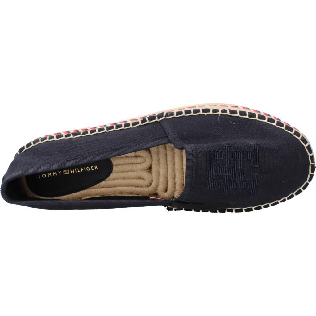 TOMMY HILFIGER TH EMBROIDERED FLATFORM en color BLANCO  (7)