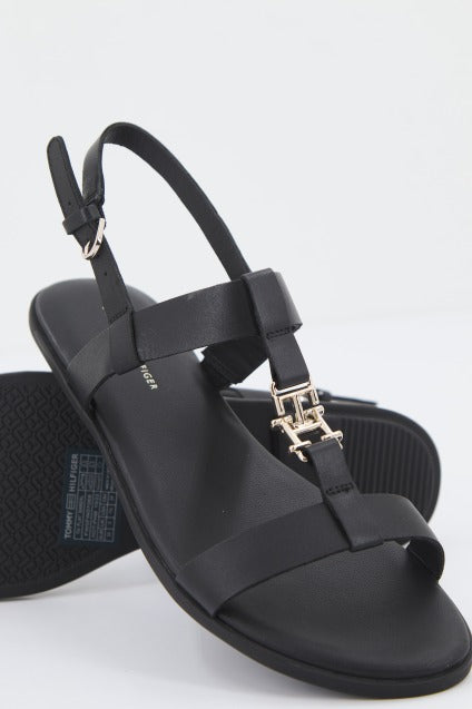 TOMMY HILFIGER TH FLAT en color NEGRO  (2)