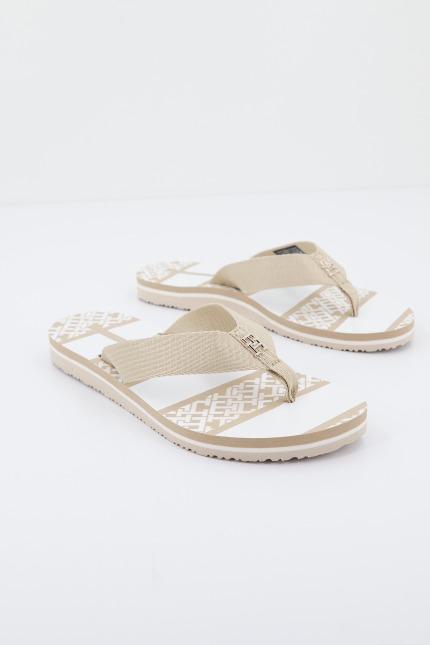 TOMMY HILFIGER MONOGRAM en color BEIS  (2)