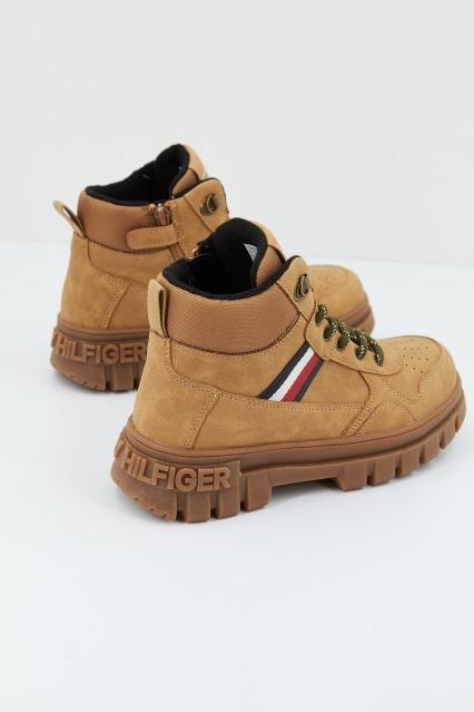 TOMMY HILFIGER TB   en color MARRON  (2)