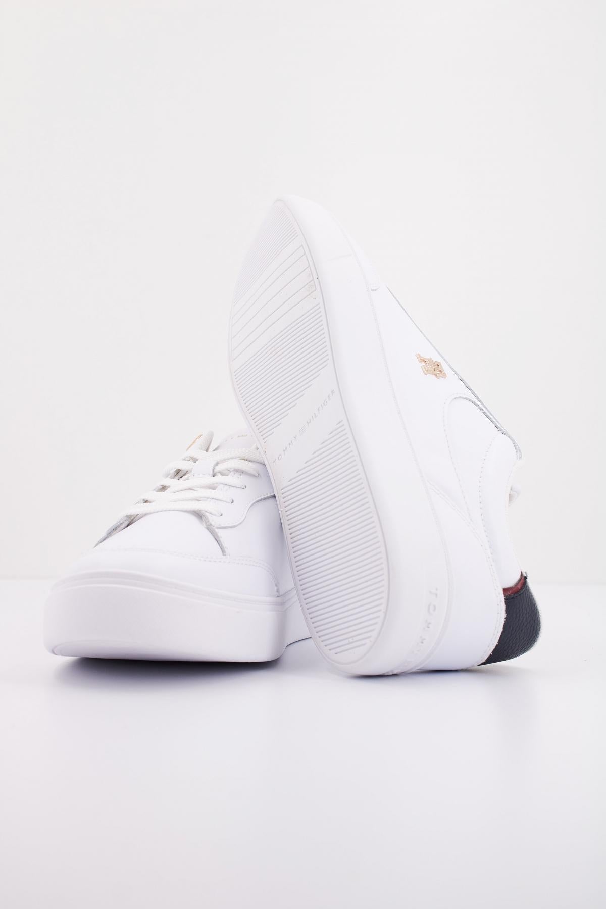 TOMMY HILFIGER FWFW en color BLANCO  (5)