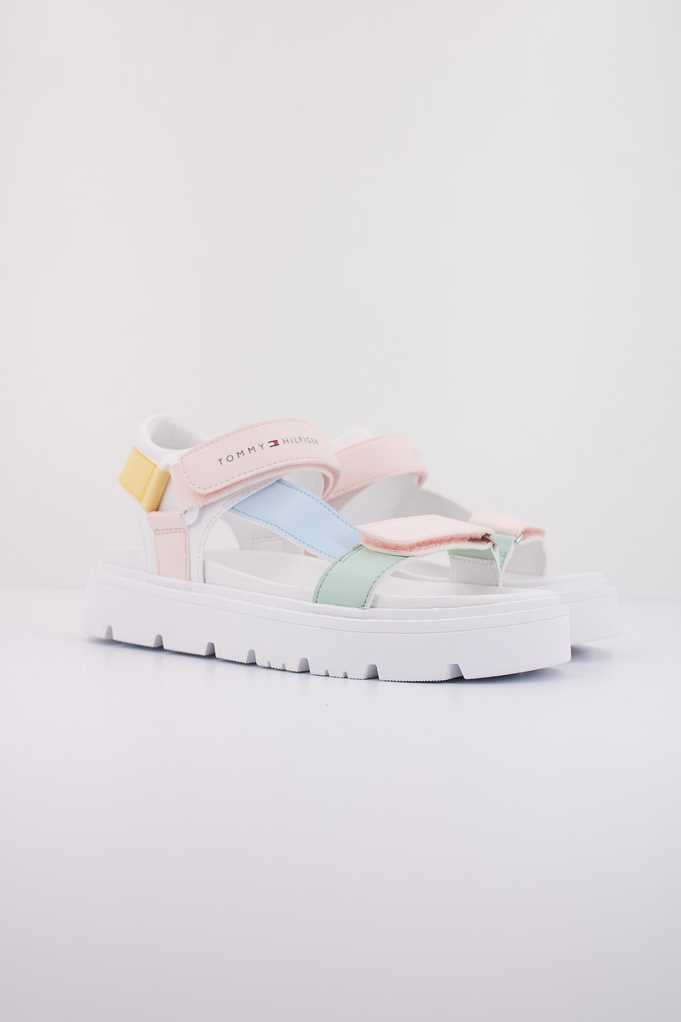 TOMMY HILFIGER TA   en color MULTICOLOR  (2)