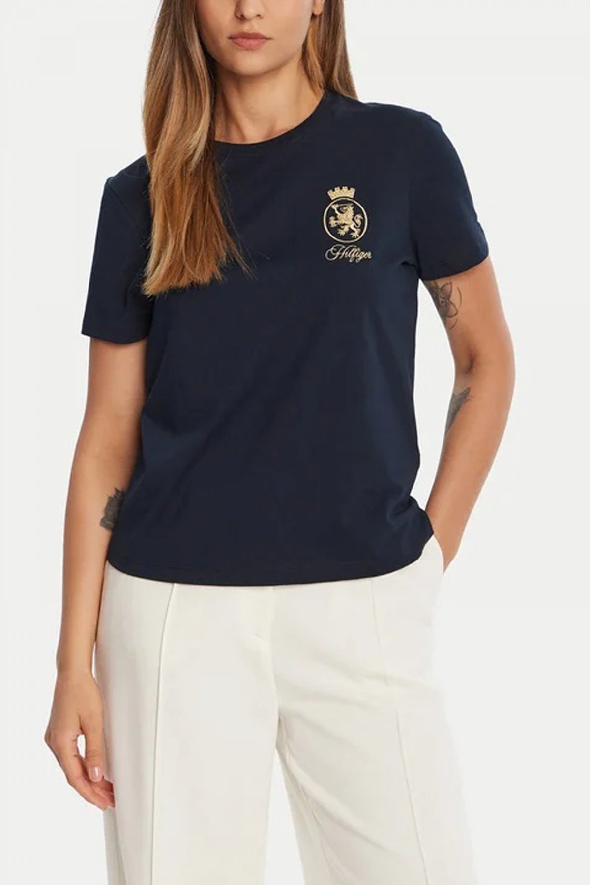 TOMMY HILFIGER GOLD CREST REG SS TEE en color AZUL  (1)