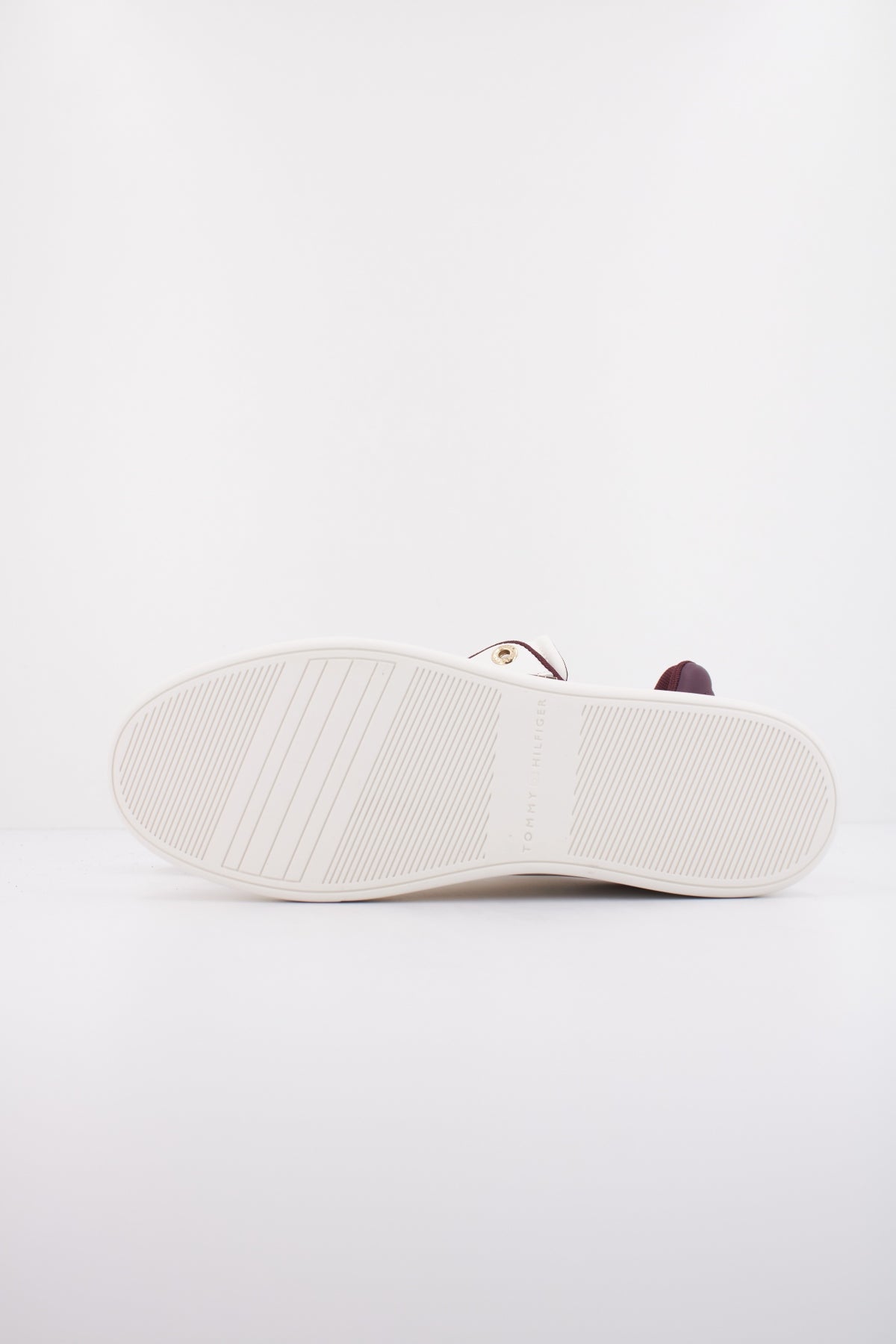 TOMMY HILFIGER ELEVATED COURT SNEAKER en color BLANCO  (5)