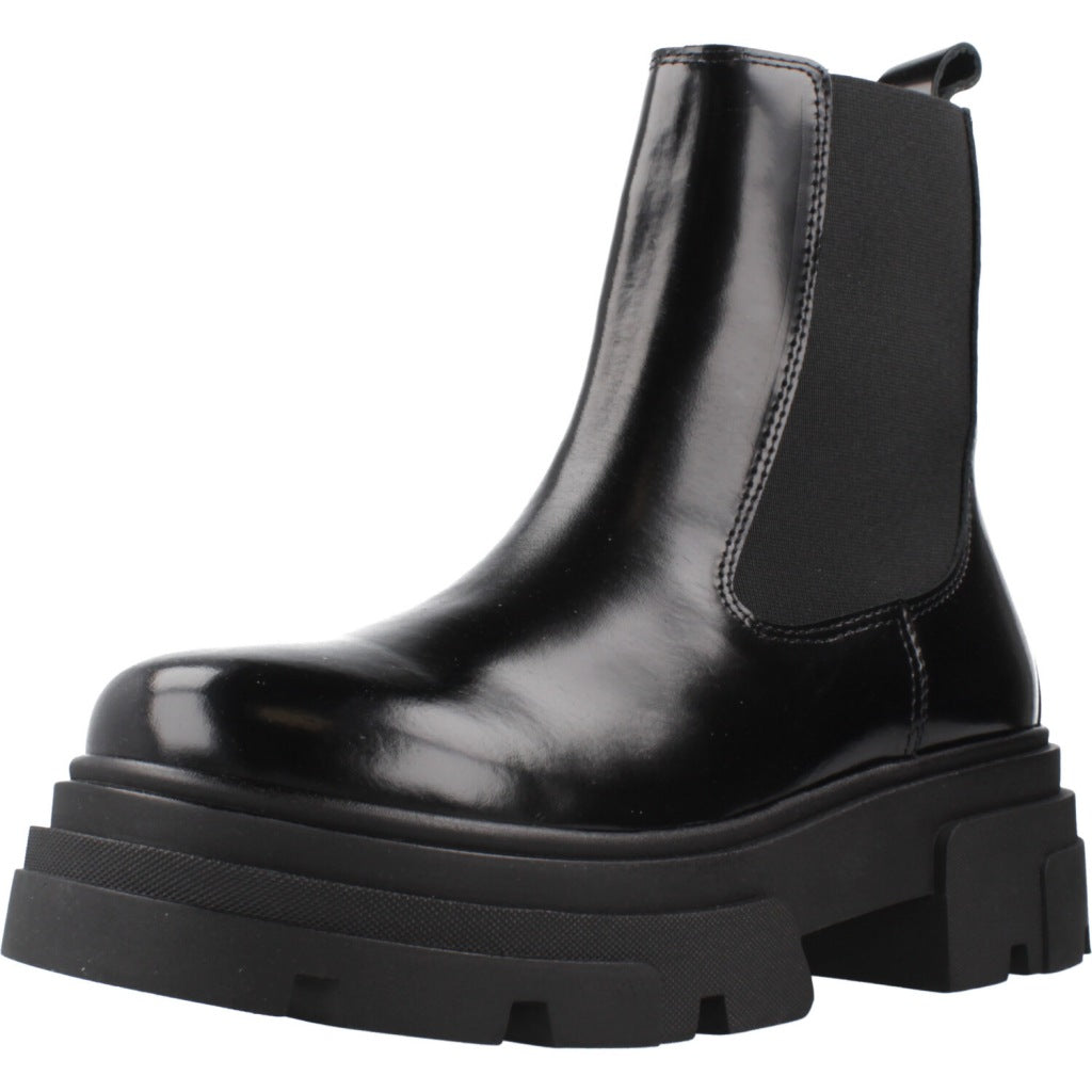TOMMY HILFIGER TH SHINY LEATHER CHELSEA en color NEGRO  (1)