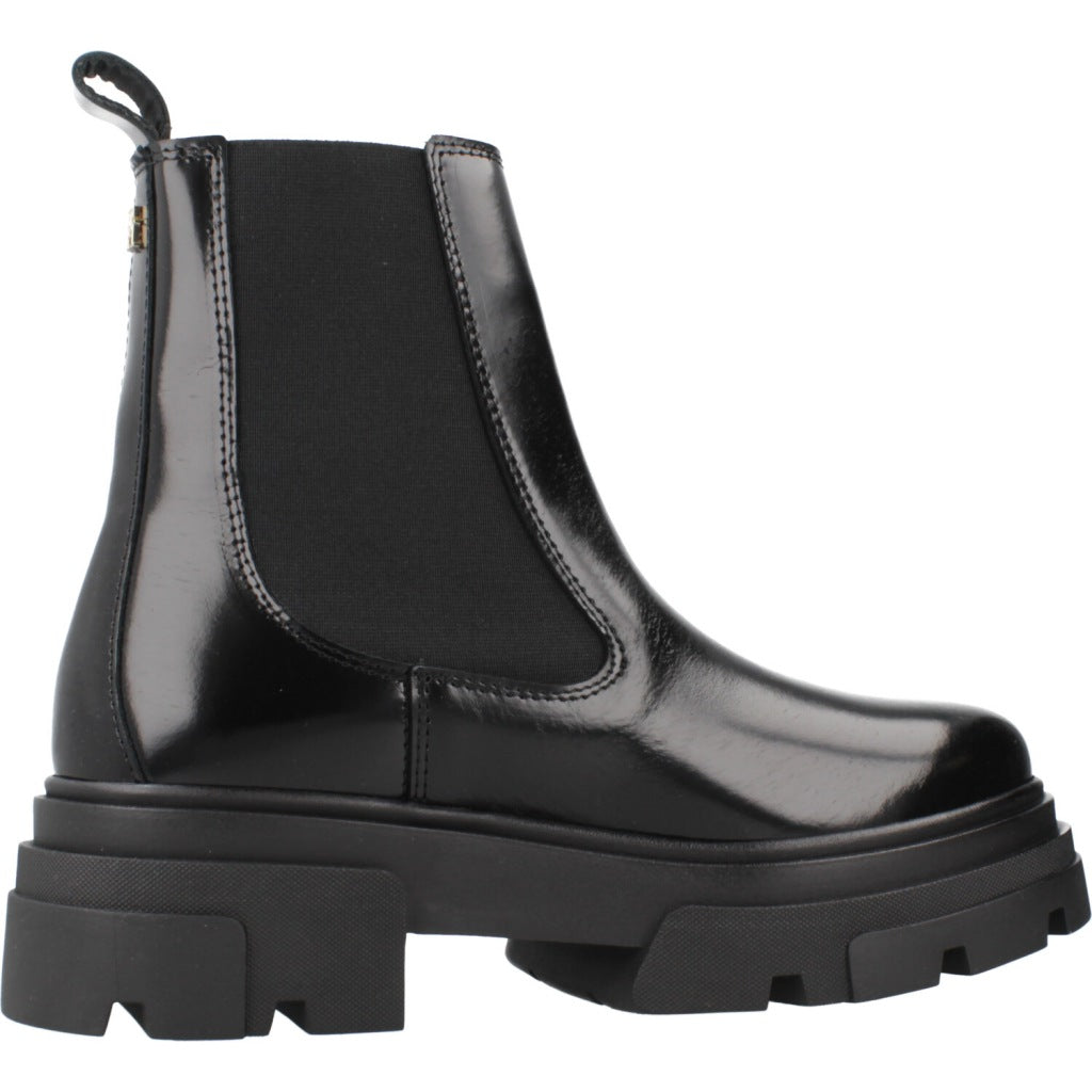 TOMMY HILFIGER TH SHINY LEATHER CHELSEA en color NEGRO  (4)