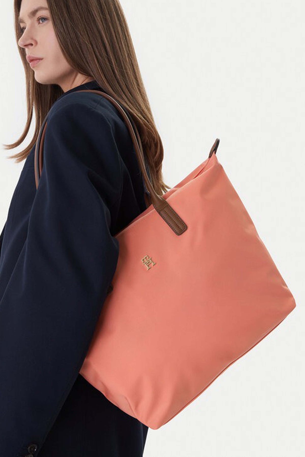 TOMMY HILFIGER POPETTE TOTE en color NARANJA  (1)