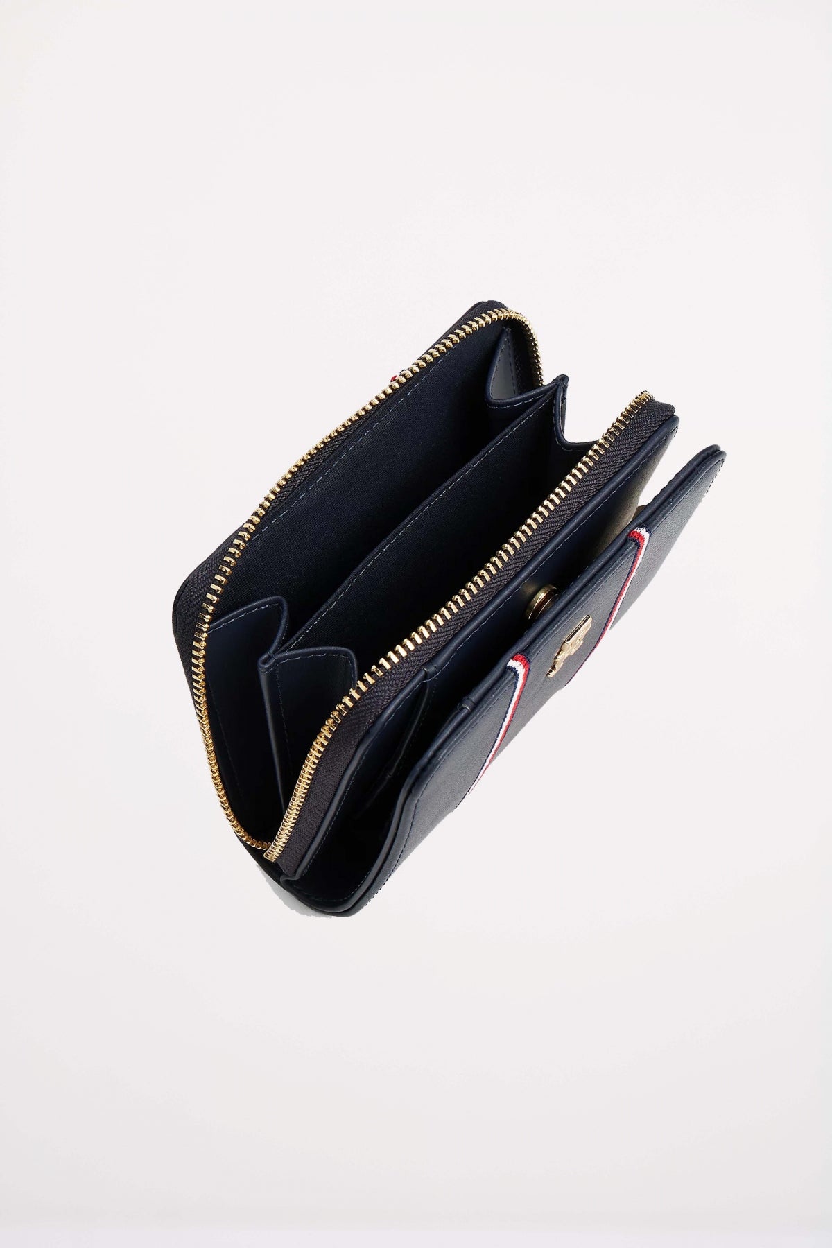 TOMMY HILFIGER  TH ICON MED ZA FLAP CORP  en color AZUL  (3)