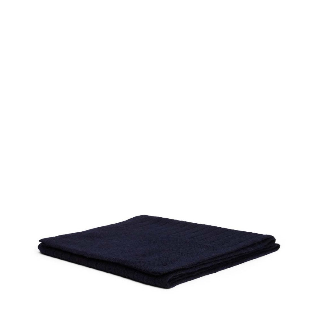 TOMMY HILFIGER TH FLAG FLUFFY SCARF en color AZUL  (6)