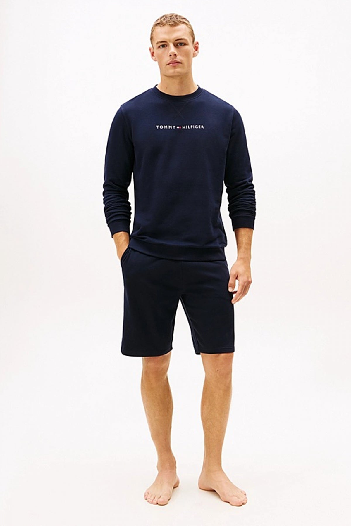 TOMMY HILFIGER TOMMY LOGO SWEATSHIRT en color AZUL  (4)
