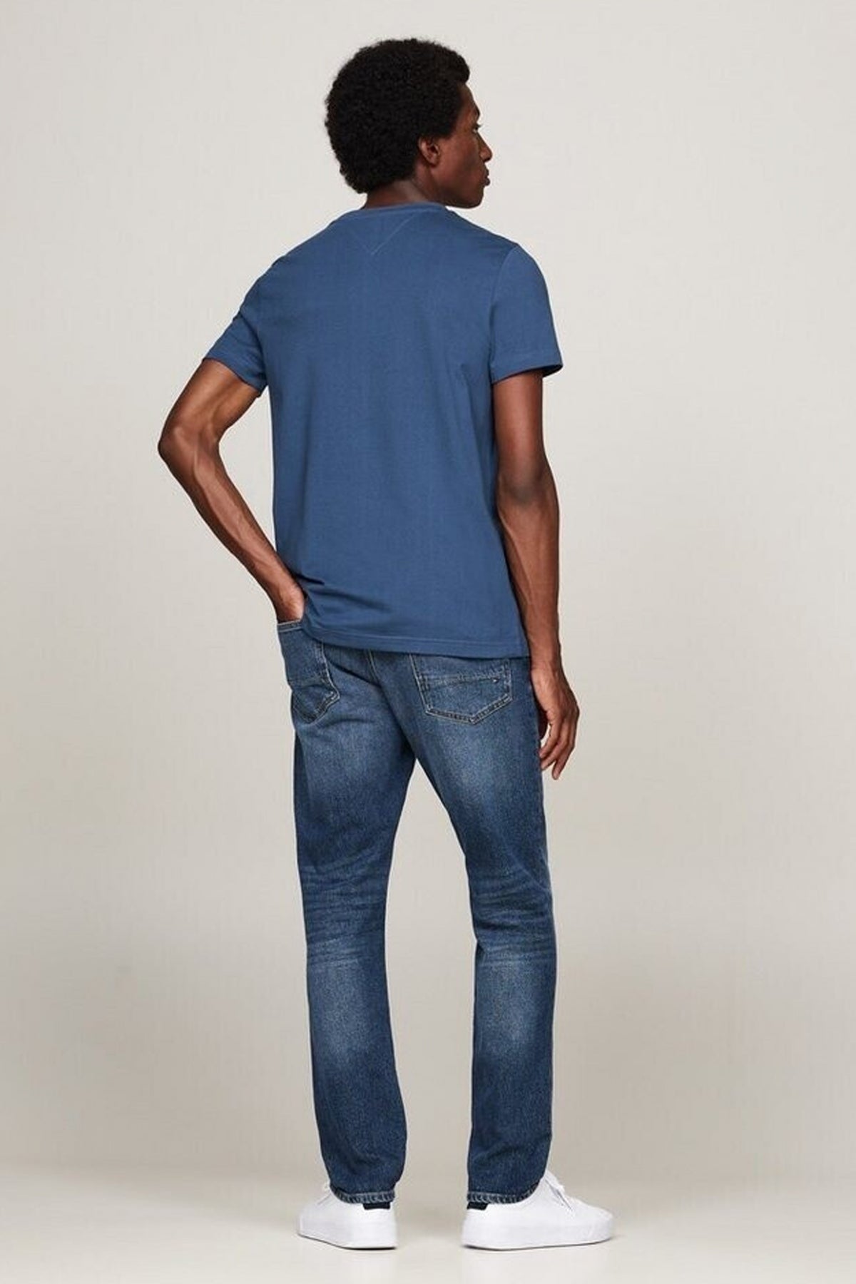 TOMMY HILFIGER TOMMY LOGO TEE en color AZUL  (3)