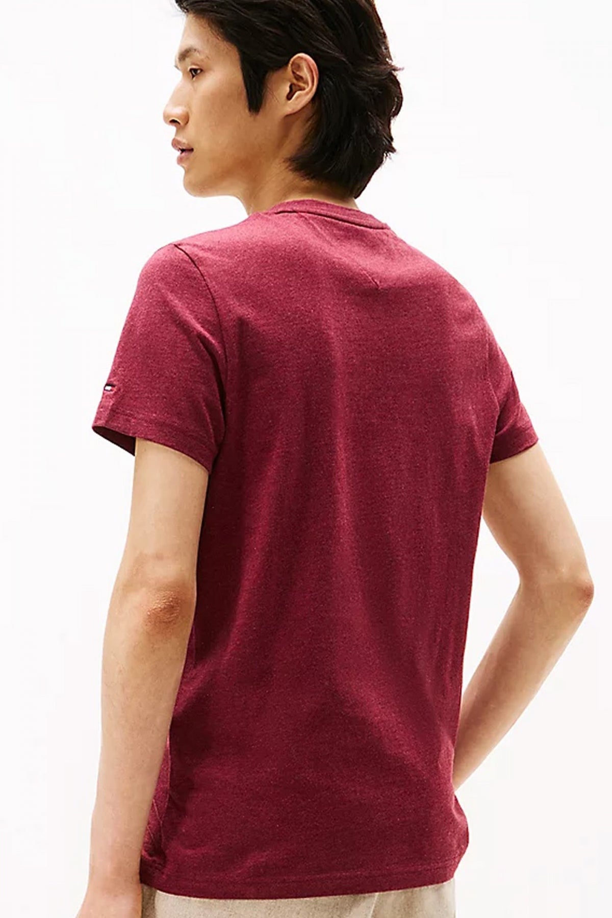 TOMMY HILFIGER TOMMY LOGO TEE en color BURDEOS  (3)