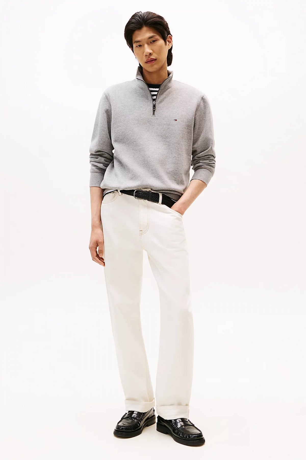 TOMMY HILFIGER ESSENTIAL COTTON ZIP MOC en color GRIS  (4)