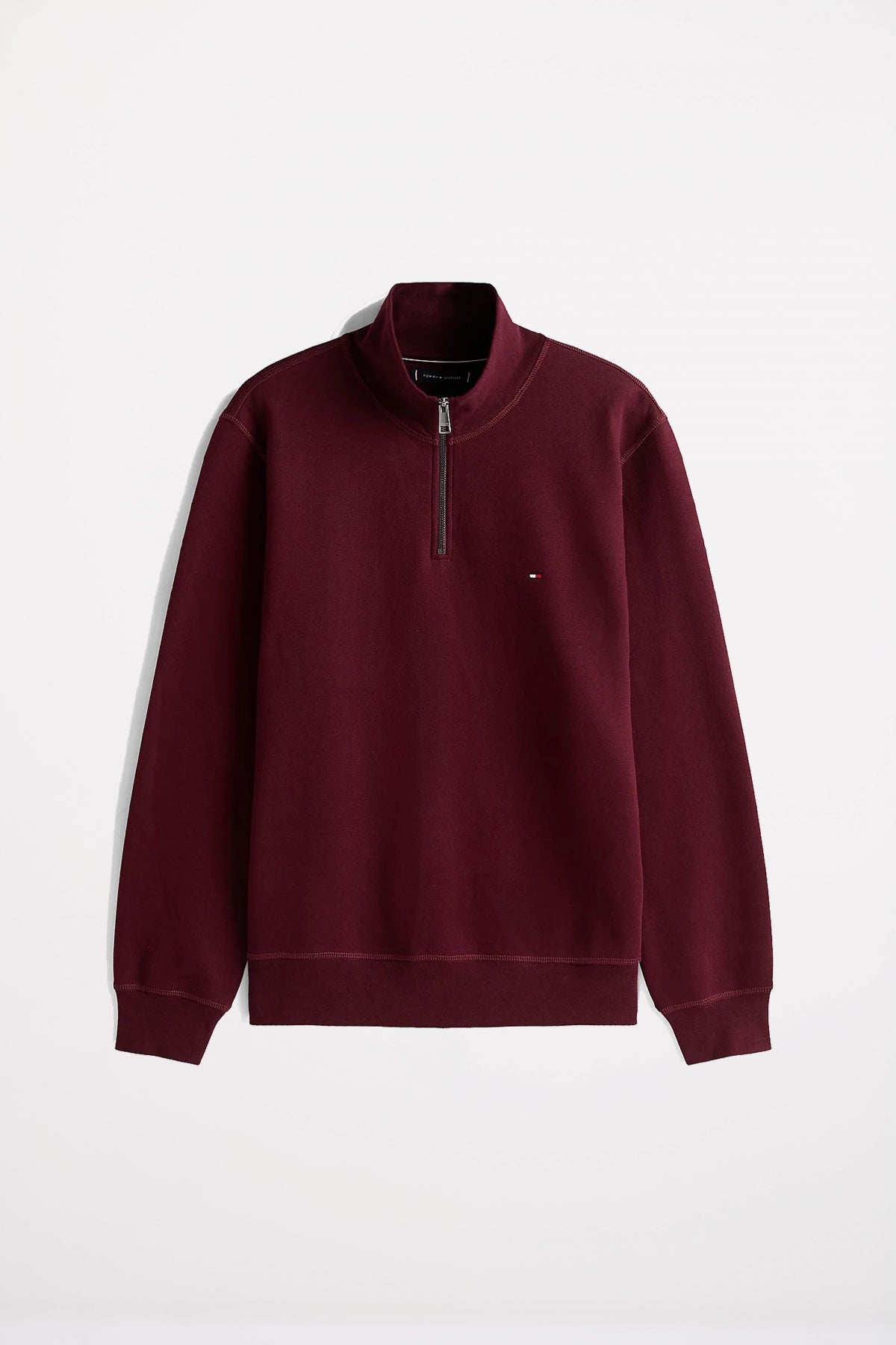 TOMMY HILFIGER MWMW  en color BURDEOS  (2)