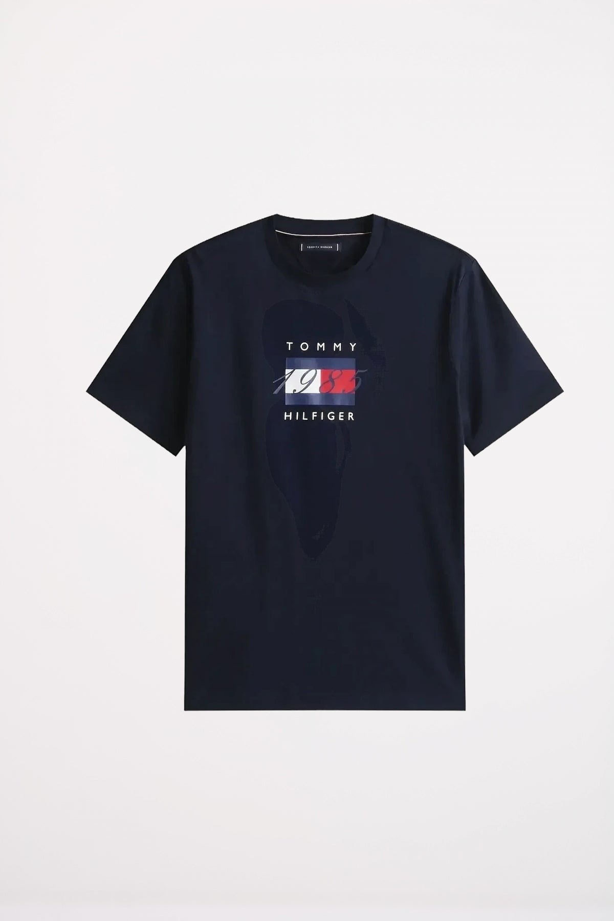 TOMMY HILFIGER LINEAR FLAG GRAPHIC TEE en color AZUL  (2)