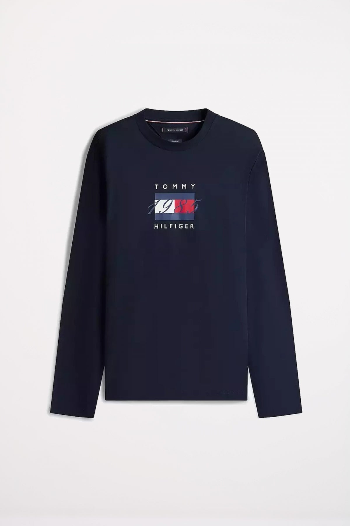 TOMMY HILFIGER LINEAR FLAG GRAPHIC LS T en color AZUL  (2)