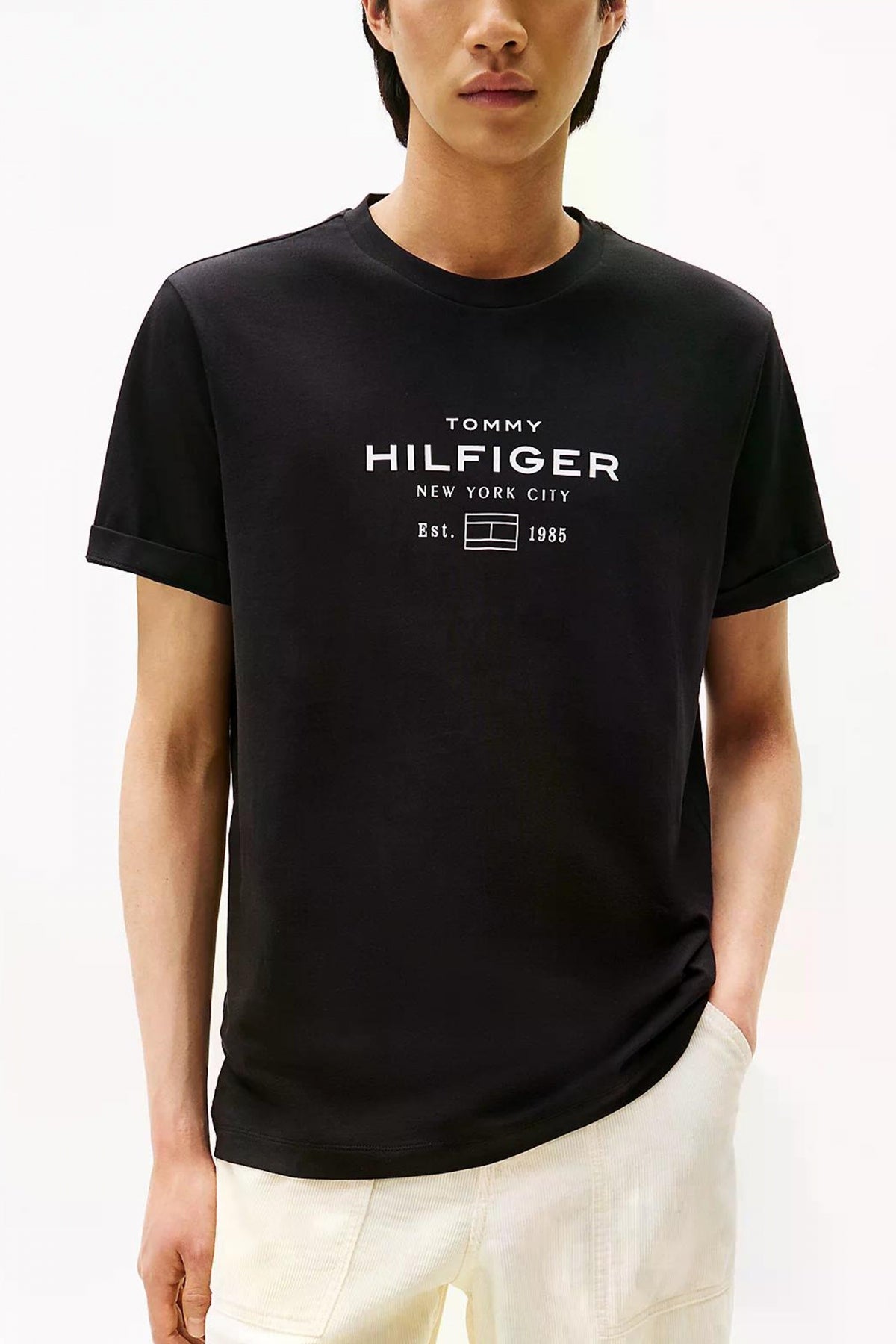 TOMMY HILFIGER HILFIGER STACK GRAPHIC T en color NEGRO  (1)
