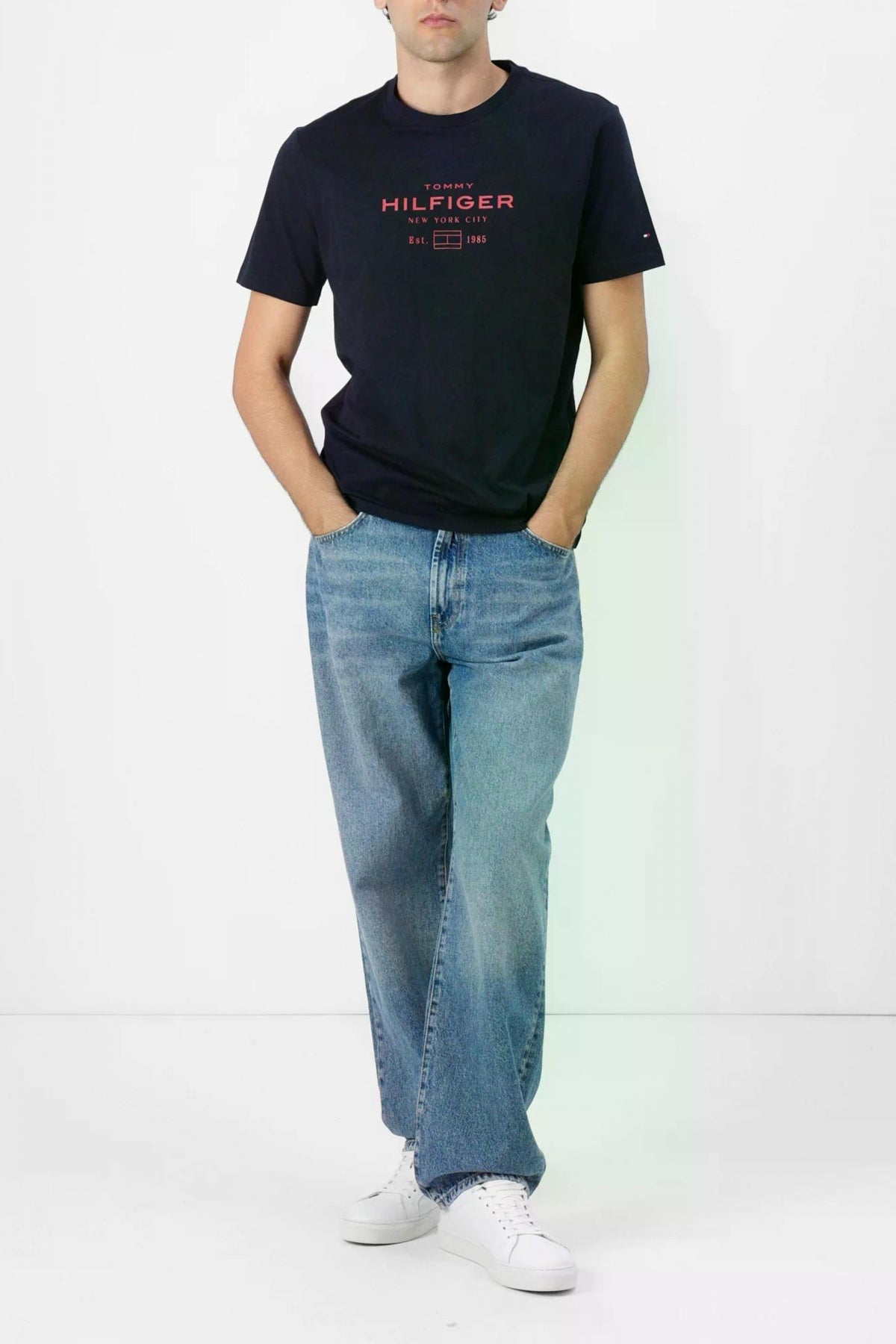 TOMMY HILFIGER HILFIGER STACK GRAPHIC T en color AZUL  (4)