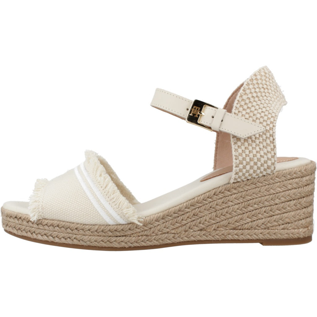 TOMMY HILFIGER EILEEN en color BEIS  (2)