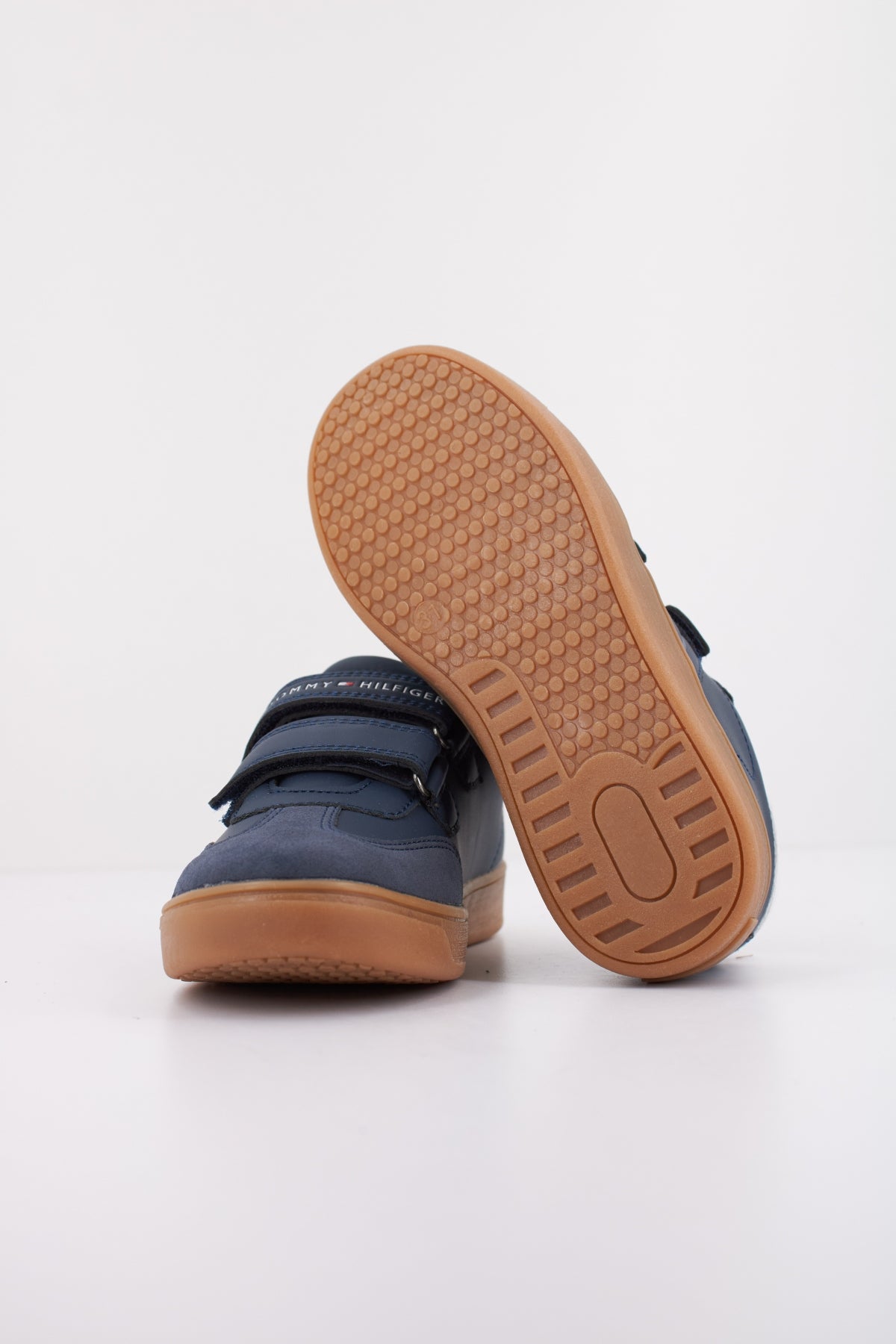 TOMMY HILFIGER TX   en color AZUL  (5)