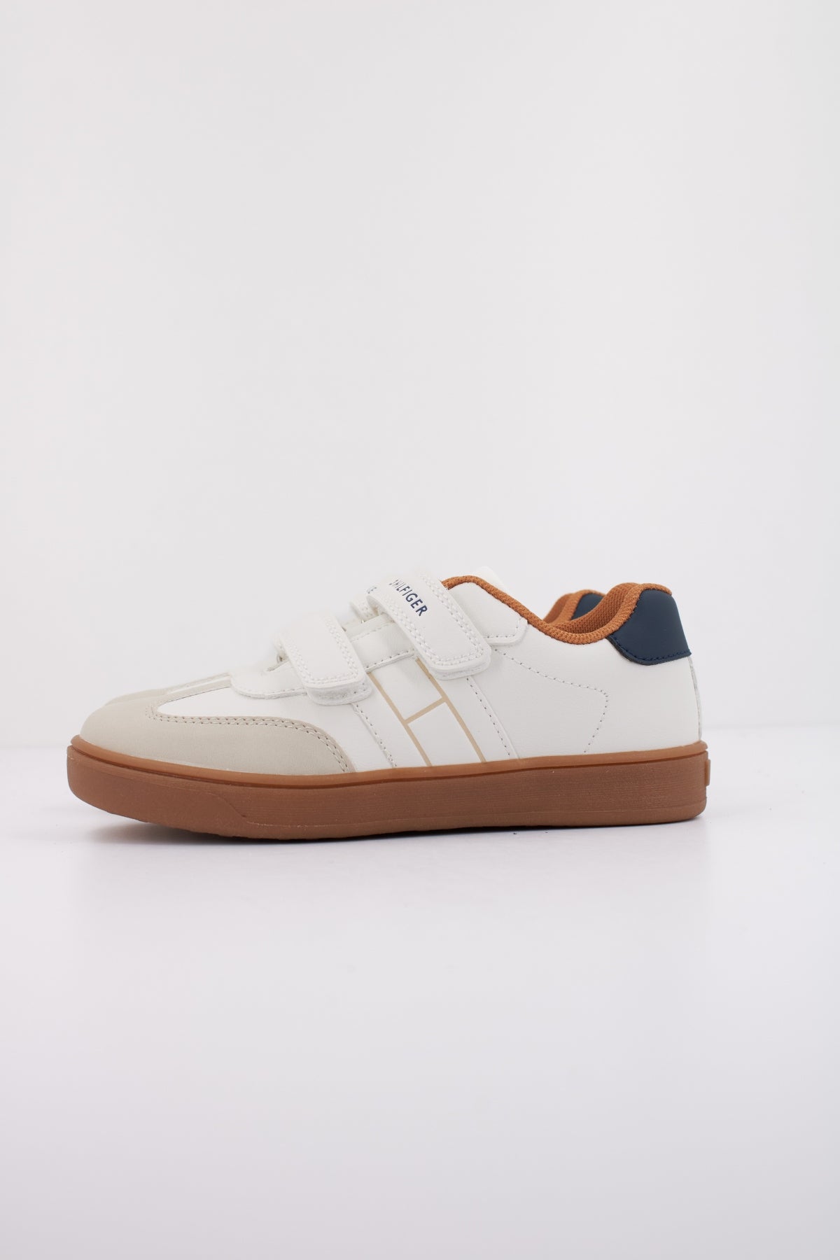 TOMMY HILFIGER TX   en color BLANCO  (1)
